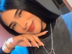 AntonellaPrescott - female with black hair webcam at xLoveCam