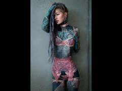 Anuskatzz-hot - blond female webcam at xLoveCam