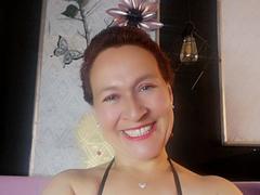 AnnyaGreen from LiveJasmin