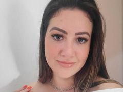 Anyellen - female with brown hair webcam at xLoveCam