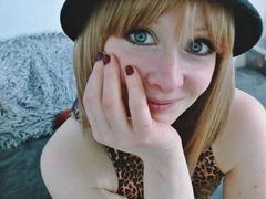 annekehot-sex - blond female webcam at xLoveCam