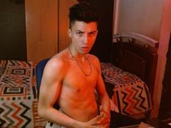 ApoloCarter - male webcam at xLoveCam