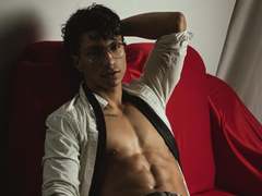 ApoloCrus - male webcam at xLoveCam