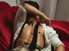 ApoloCrus - male webcam at xLoveCam