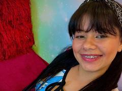 AprilDesire - female webcam at xLoveCam