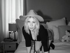 ArchAngel - blond female with  big tits webcam at xLoveCam