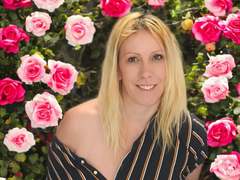 ArchAngel - blond female with  big tits webcam at xLoveCam