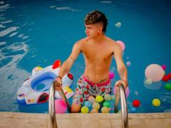 Archangel69 - male webcam at xLoveCam