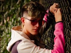 Archangel69 from xLoveCam