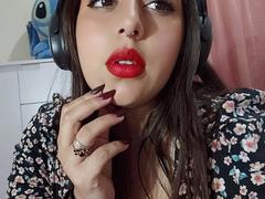 ArenaPeach - female with brown hair and  big tits webcam at xLoveCam