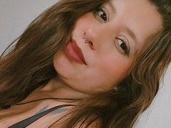 ArenaPeeach - female with brown hair and  big tits webcam at xLoveCam