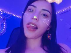 Arenne - female with brown hair and  small tits webcam at xLoveCam