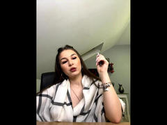 AriaDevon - female with brown hair and  big tits webcam at LiveJasmin