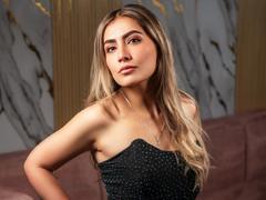 AriaRous - blond female webcam at xLoveCam