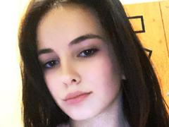 AriaStarkx from xLoveCam