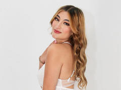 ArianaCarsson - blond female with  big tits webcam at LiveJasmin