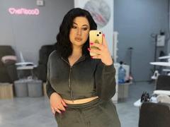 ArianaDarko - female with black hair webcam at xLoveCam