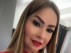 ArianaDiossa - blond female webcam at xLoveCam