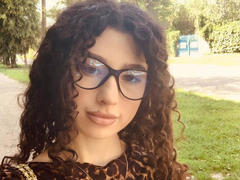 ArianaFoxx - female with black hair and  big tits webcam at xLoveCam