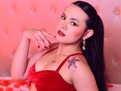 ArianaRossy - female webcam at xLoveCam