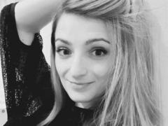 ArielMermaid - female with red hair and  small tits webcam at xLoveCam