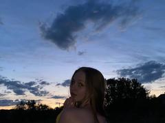 ArielleFiorello - female webcam at xLoveCam
