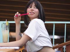 Arieyaara from xLoveCam