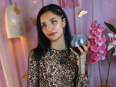 ArisSuarez - female with black hair webcam at xLoveCam