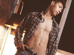 ArturCarter - male webcam at xLoveCam