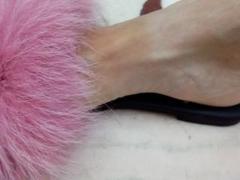 ASexyLady - blond female with  small tits webcam at xLoveCam