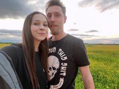 AsahyKour - couple webcam at xLoveCam