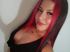 AshleyFostter69 from xLoveCam