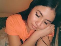 AshleyKatelyn - female webcam at xLoveCam