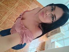 AshleyKatelyn - female webcam at xLoveCam