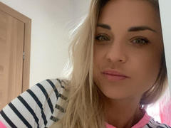 AshleySensual - blond female with  small tits webcam at xLoveCam