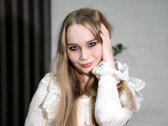 AshleySweety - blond female with  small tits webcam at xLoveCam