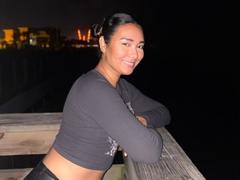 Ashlley69 - female with black hair and  small tits webcam at xLoveCam