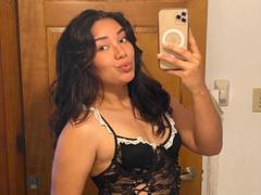 Ashlley69 from xLoveCam