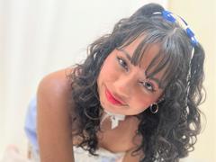 AshleyMartin - female with black hair webcam at xLoveCam