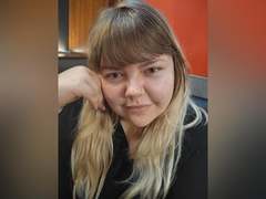 AsmiTKeyn - female with brown hair and  big tits webcam at xLoveCam