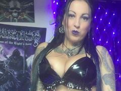 Astartexx - female with black hair webcam at xLoveCam