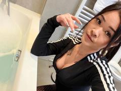 AsunaBloom-hot - female with black hair webcam at xLoveCam
