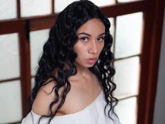 AsyaDubois - female with black hair webcam at LiveJasmin
