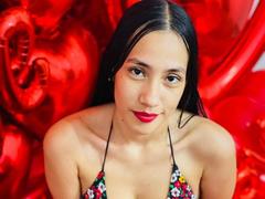 AteneaChacur - female with black hair webcam at LiveJasmin