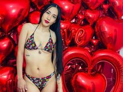 AteneaChacur - female with black hair webcam at LiveJasmin