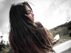 MiaHardt - female with brown hair webcam at LiveJasmin