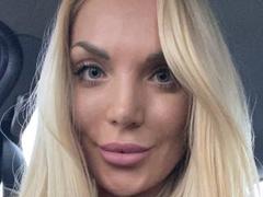 AulloraFlirt - blond female with  big tits webcam at xLoveCam