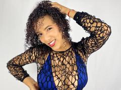 AuraTeam - female with brown hair webcam at xLoveCam