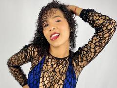 AuraTeam - female with brown hair webcam at xLoveCam