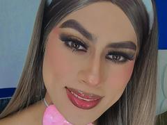 AurimelValentina from xLoveCam